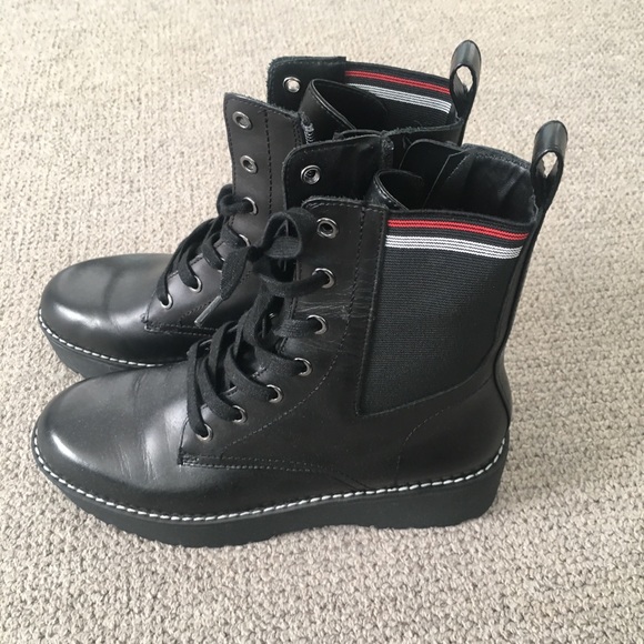 Zara Shoes - 🖤 NWOT Zara BLK lace up combat boots w/ zipper
